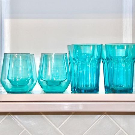 Fidelity Stays Beach Themed Apartment Brighton Екстериор снимка