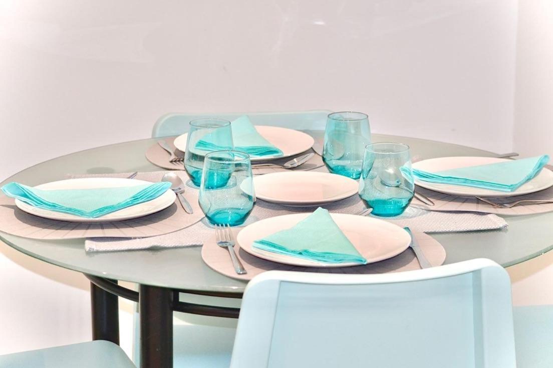 Fidelity Stays Beach Themed Apartment Brighton Екстериор снимка